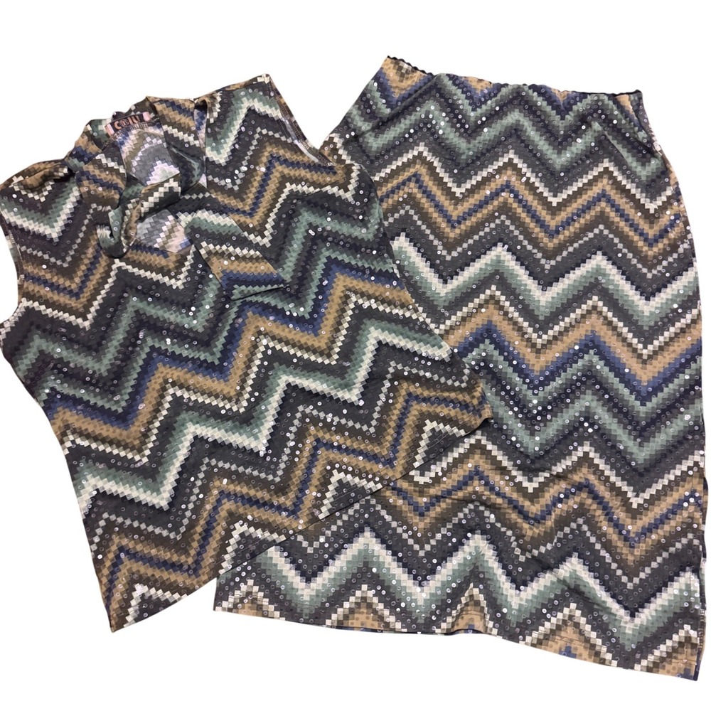 Vintage Y2K Cyber Supergraphic UltraModern Zigzag Tight Tank & Midi Skirt Set-XS